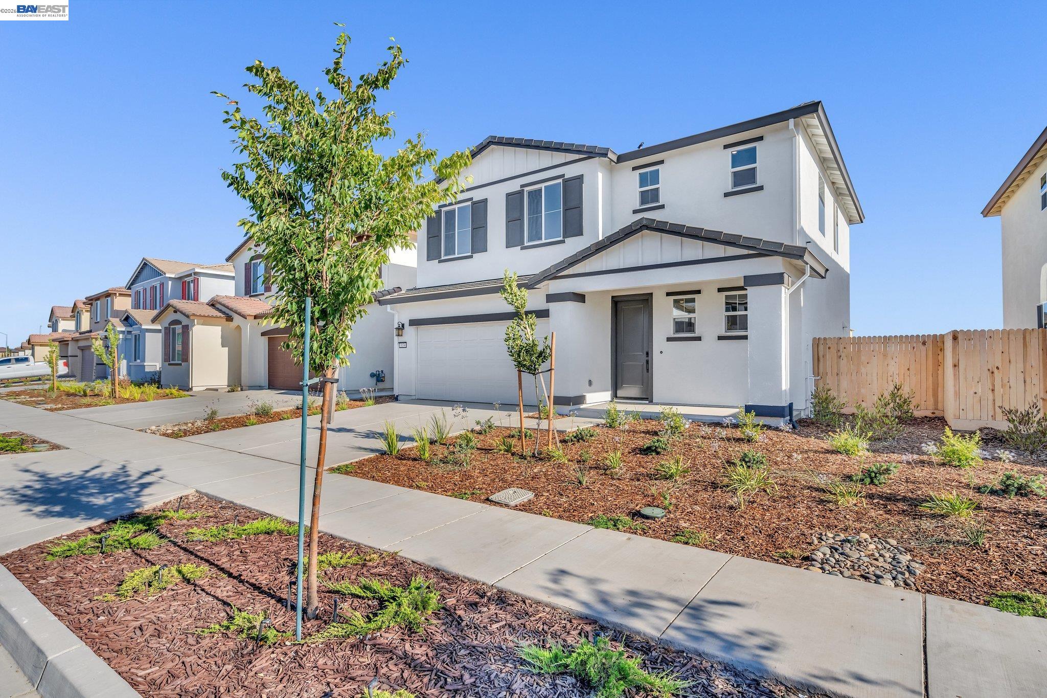 3134 Feather Road Manteca, CA 95337 - Photo 4 of 39