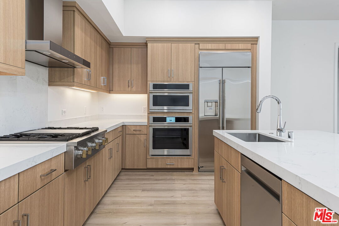 3408 Rivington Irvine, CA 92612 - Photo 4 of 44 Gallery Image 4