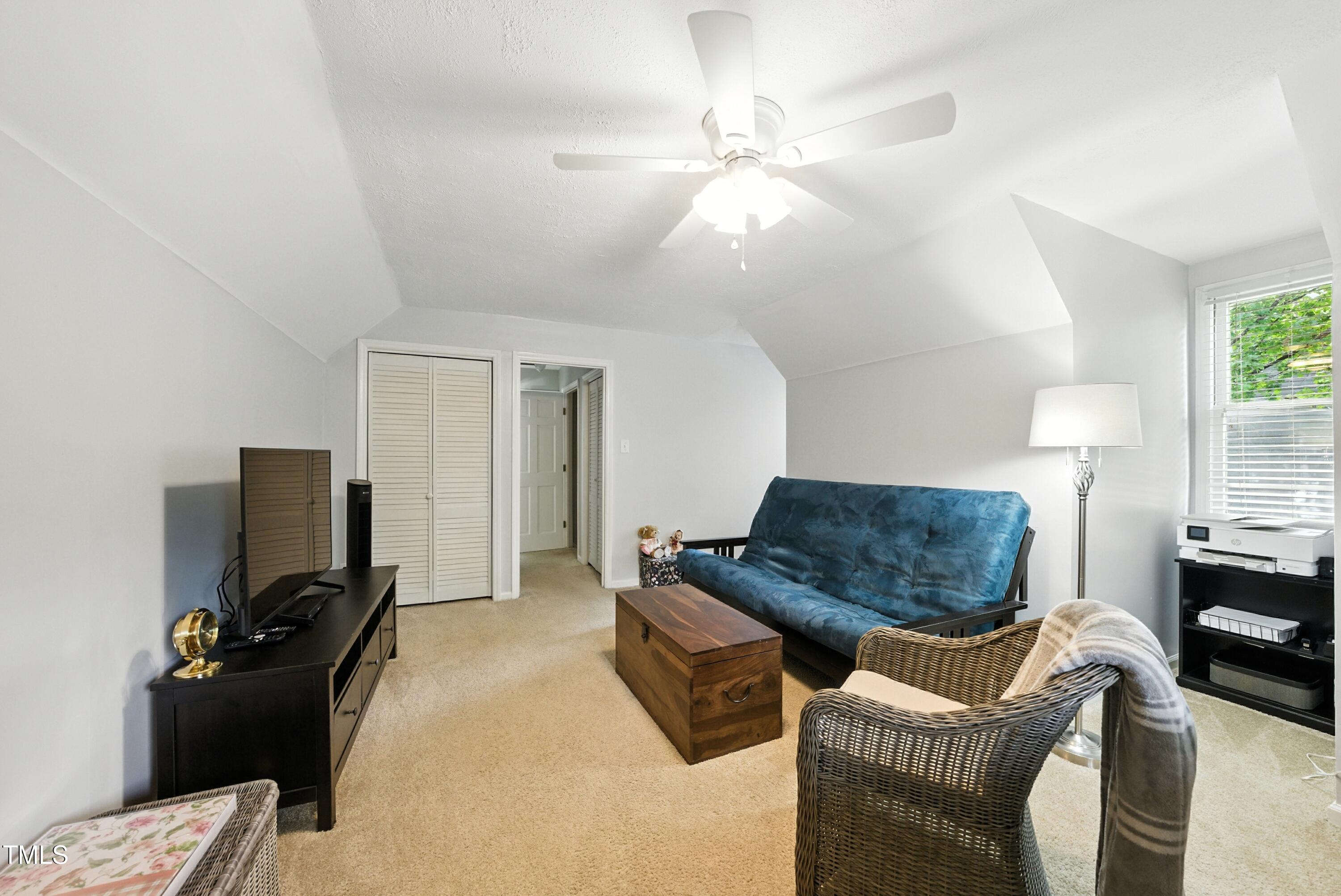 5539 Hamstead Crossing Raleigh, NC 27612 - Photo 11 of 15 DSC02388