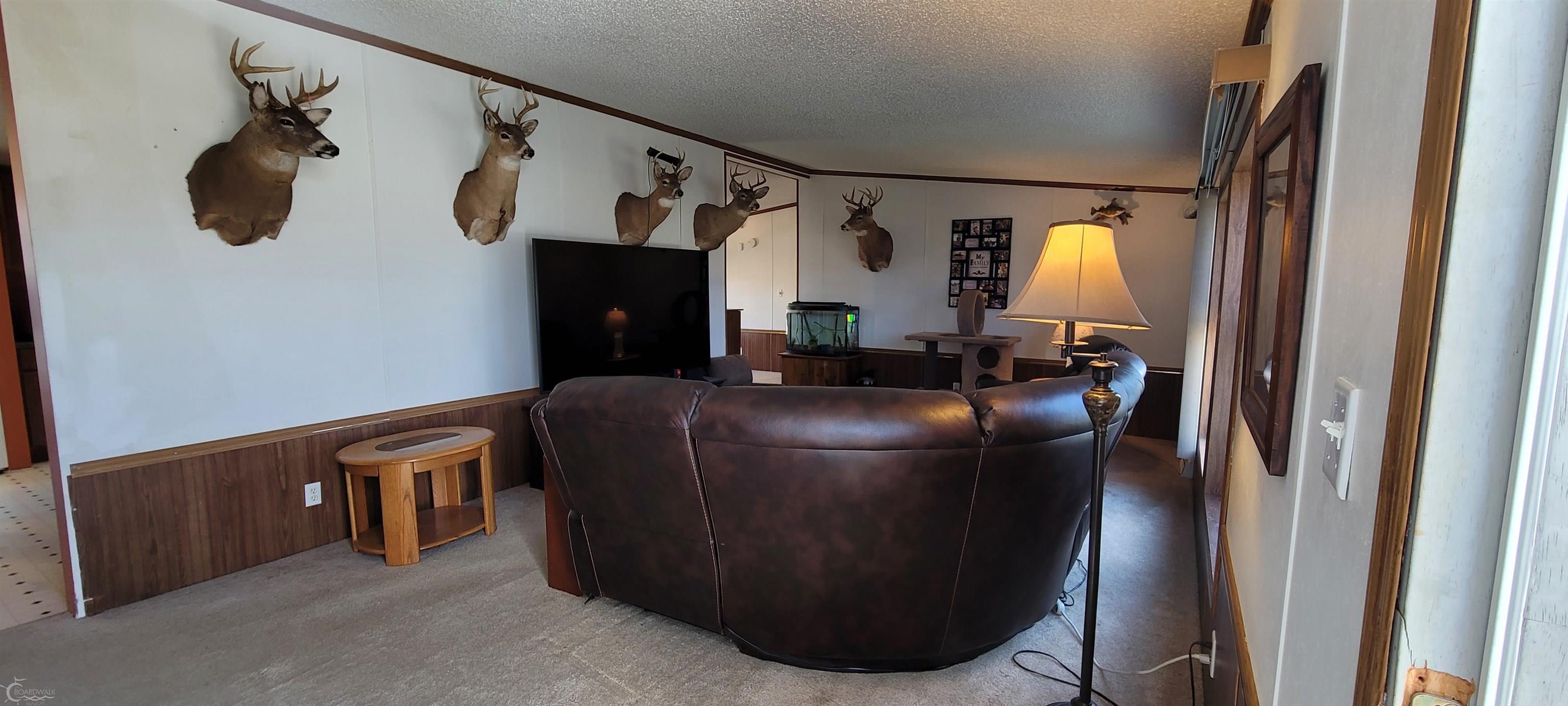 7161 McKinley Road Marine City, MI 48039 - Photo 12 of 55 50104194-11.JPG