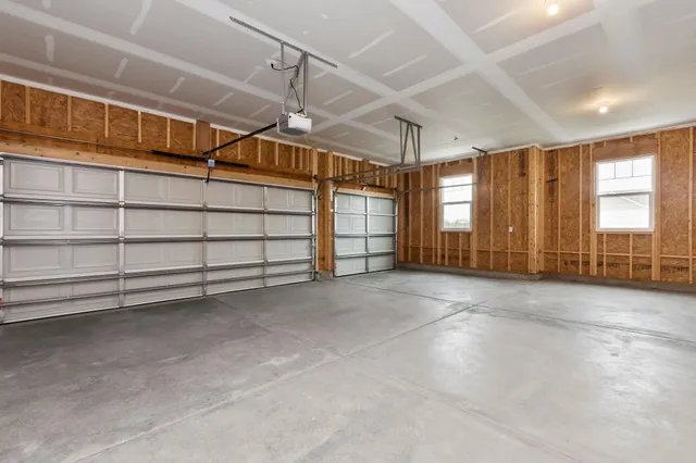 $343,000 | 5832 Forestor Drive, Park City, KS 67219