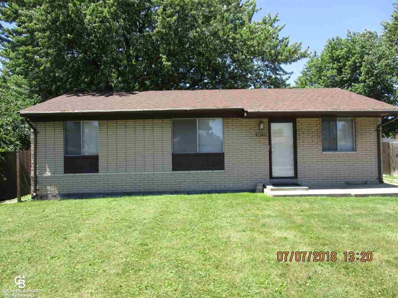33555 Ryan Sterling Heights, MI 48310 - Photo 1 of 19 31353747.JPG