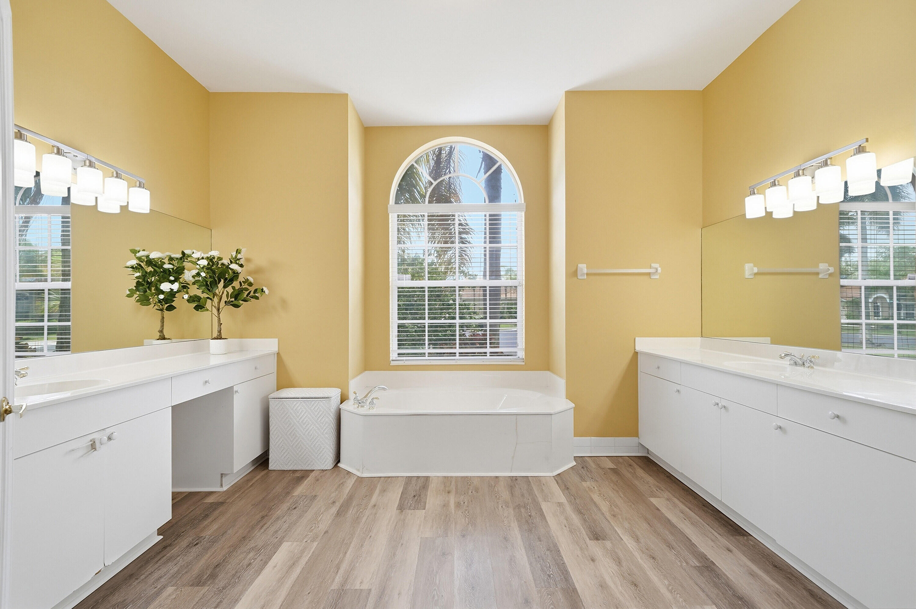 21765 Westmont Court Boca Raton, FL 33428 - Photo 28 of 37 27