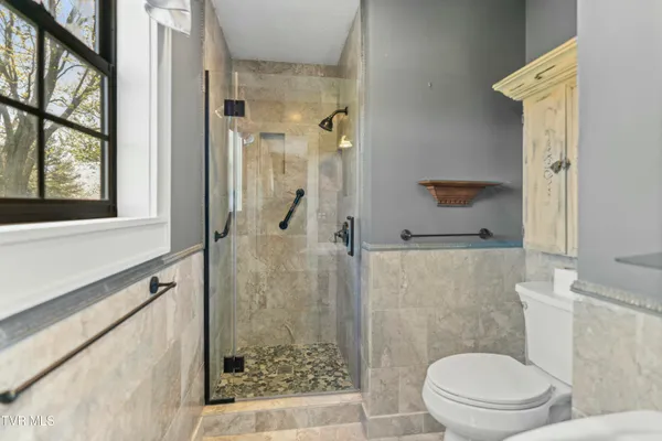 $689,000 | 1417 Upland Avenue, Greeneville, TN 37743