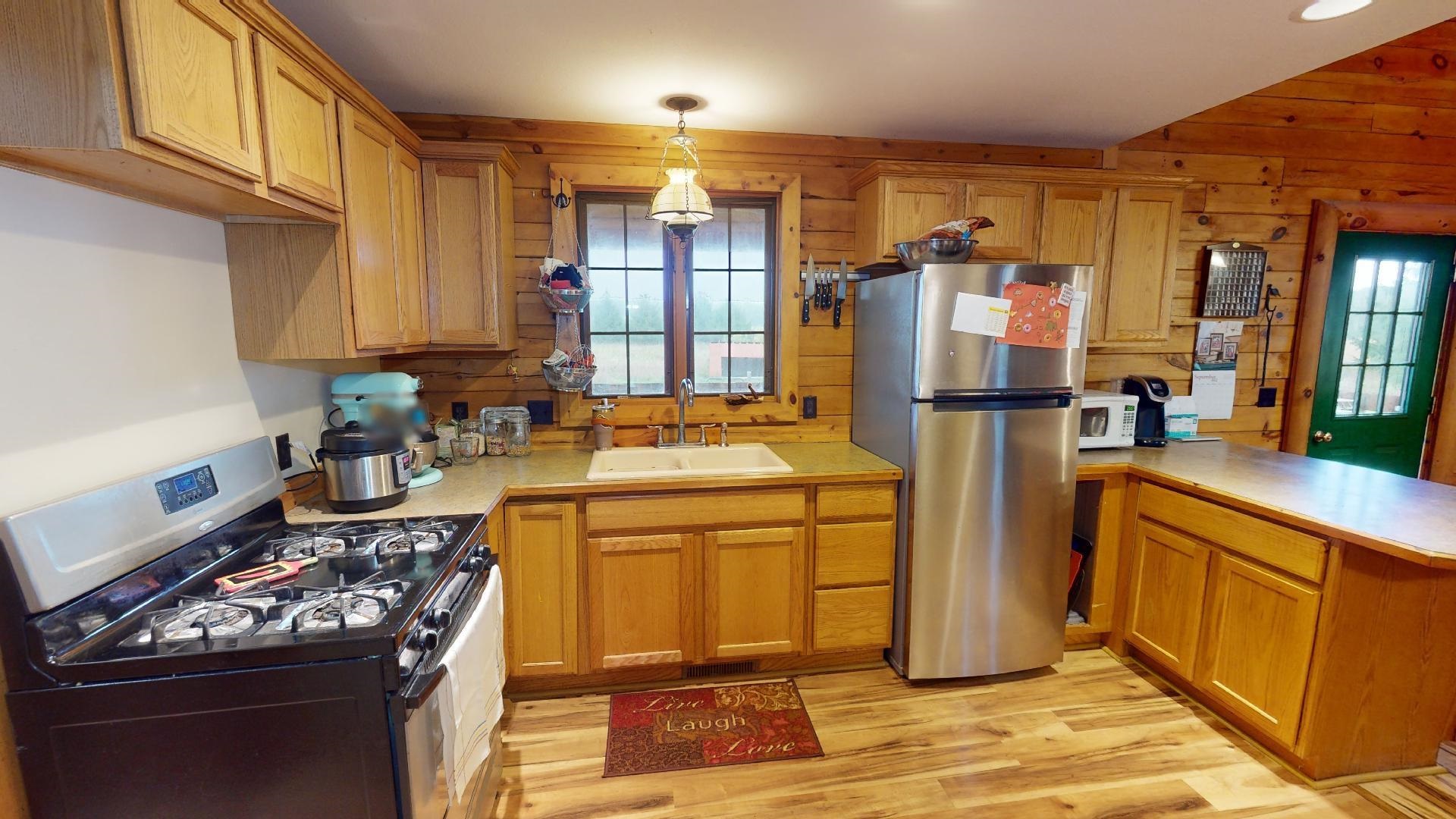 2607 East Millbrook Road Mount Pleasant, MI 48858 - Photo 14 of 21 1905316-13.JPG