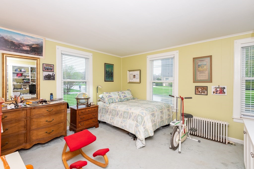 49 Linebrook Road Ipswich, MA 01938 - Photo 12 of 40 Gallery Image 12