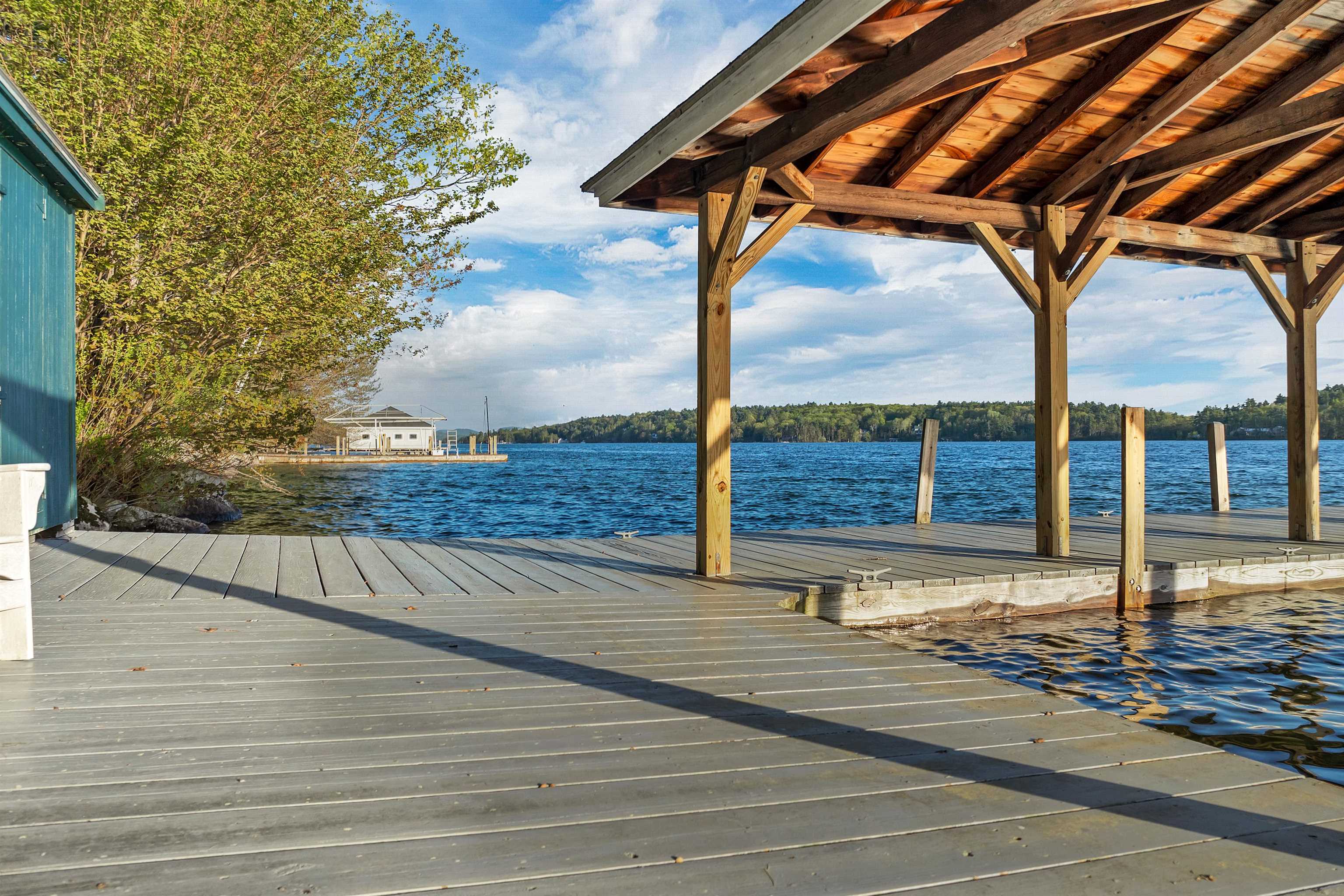 74 Keewaydin Road Wolfeboro, NH 03894 - Photo 6 of 58