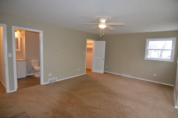 $369,900 | 34550 North Wilson Road, Ingleside, IL 60041