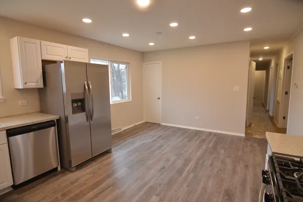 $369,900 | 34550 North Wilson Road, Ingleside, IL 60041