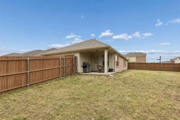 $2,200 | 4001 Fairmont Lane, Crandall, TX 75114