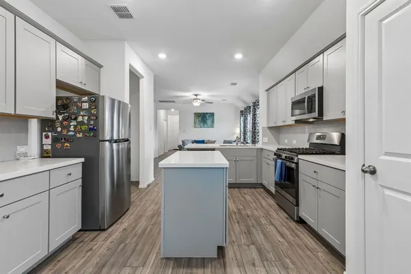 $2,200 | 4001 Fairmont Lane, Crandall, TX 75114