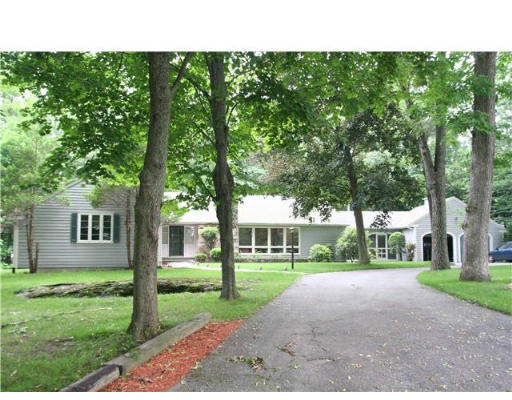 84 Ryefield Road Fitchburg, MA 01420 - Photo 3 of 14 Gallery Image 3