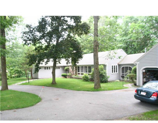 84 Ryefield Road Fitchburg, MA 01420 - Photo 4 of 14 Gallery Image 4