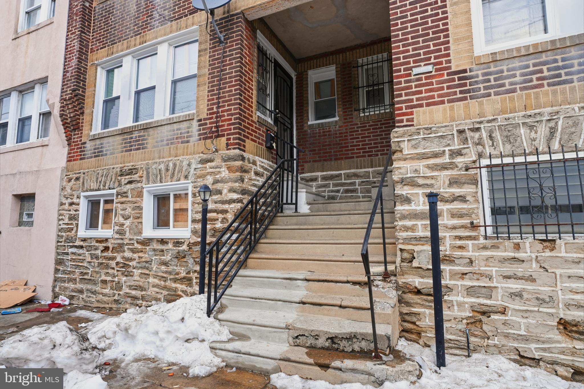 311 West Raymond Street Philadelphia, PA 19140 - Photo 3 of 22