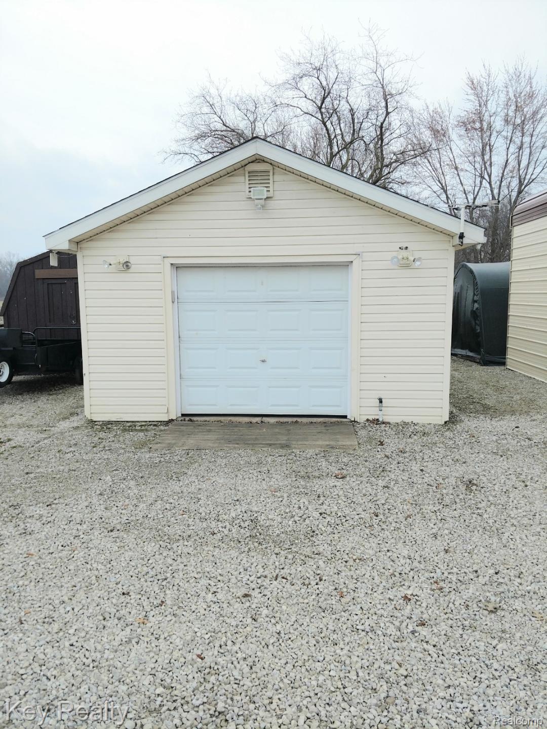 3641 Kelly Road Erie, MI 48133 - Photo 51 of 54 thumbnail64.jpeg