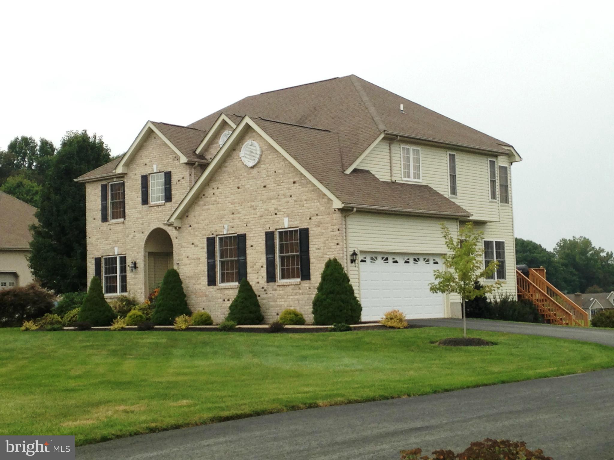 18 Jumpgate Loop Elkton, MD 21921 - Photo 2 of 29 Exterior (Front)