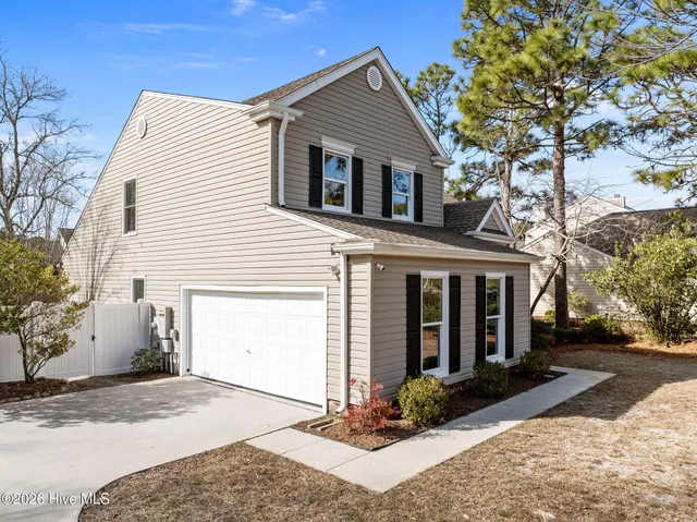 $475,000 | 3902 Providence Court, Wilmington, NC 28412