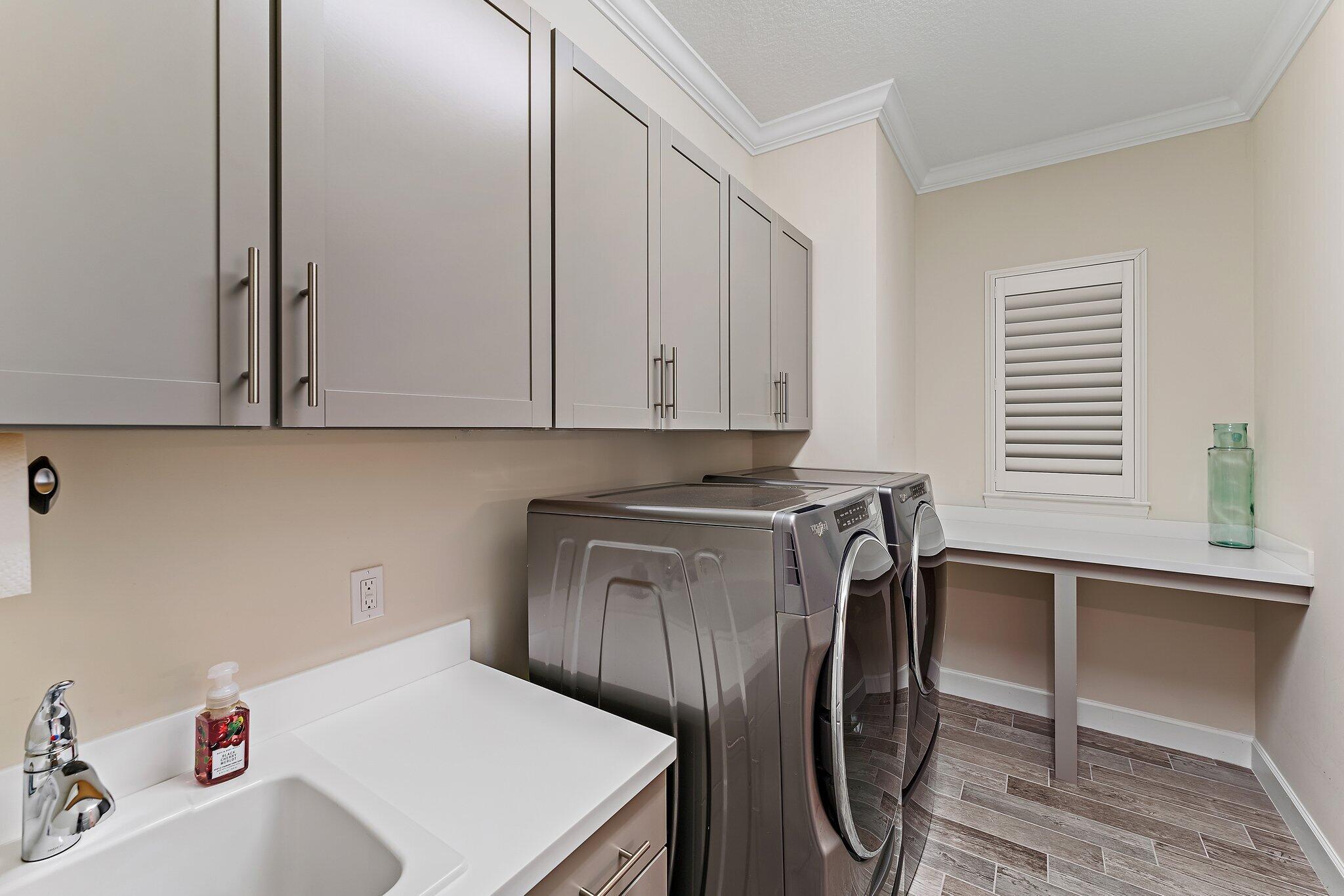 134 Indigo River Point Jupiter, FL 33478 - Photo 49 of 71 Laundry Room