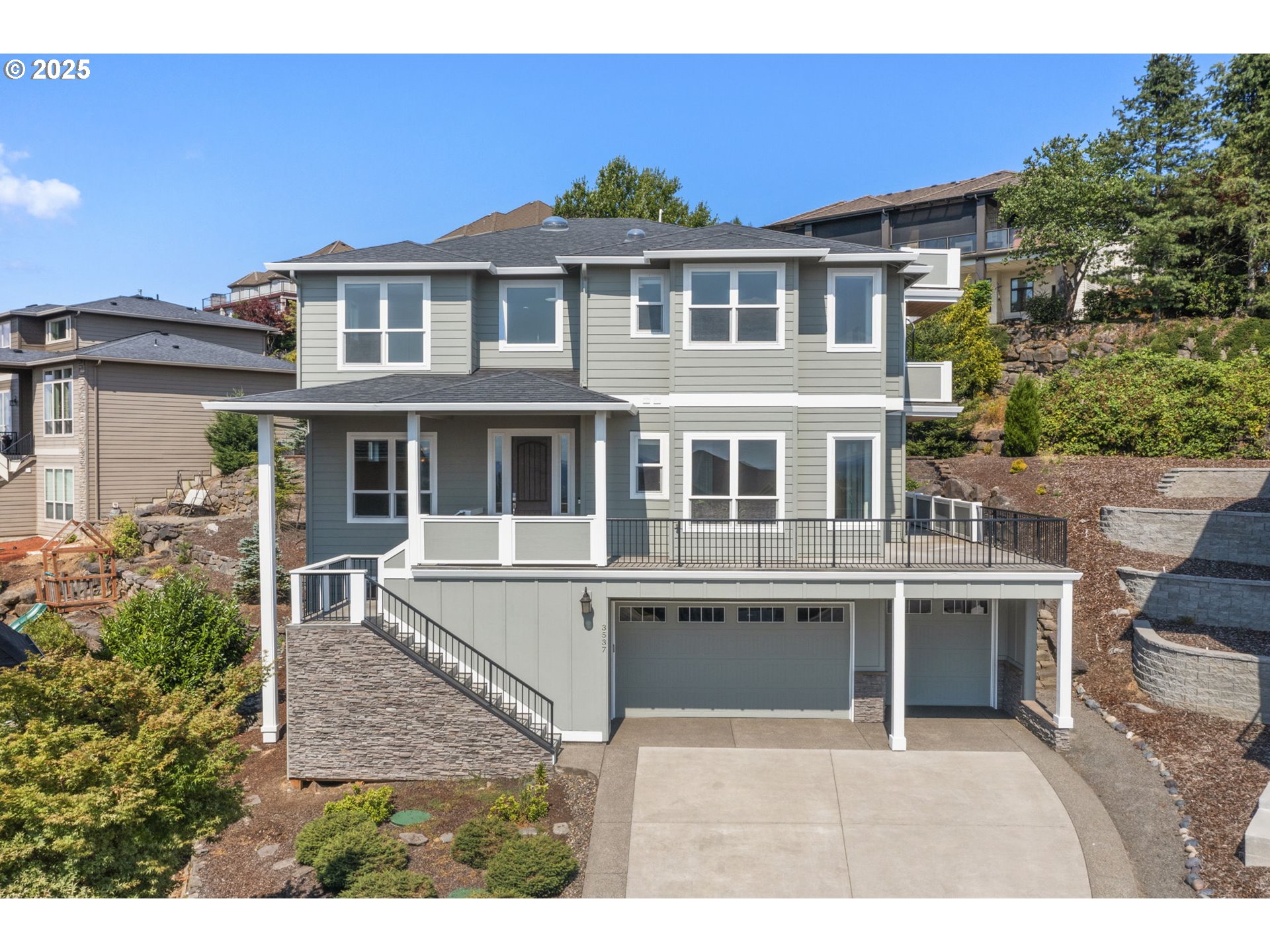 3537 Northwest 18th Circle Camas, WA 98607 - Photo 1 of 48