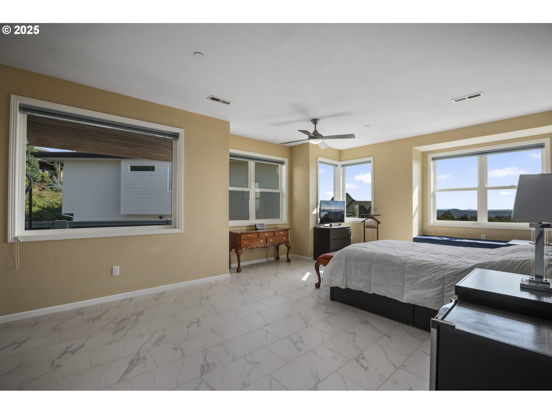 3537 Northwest 18th Circle Camas, WA 98607 - Photo 16 of 48