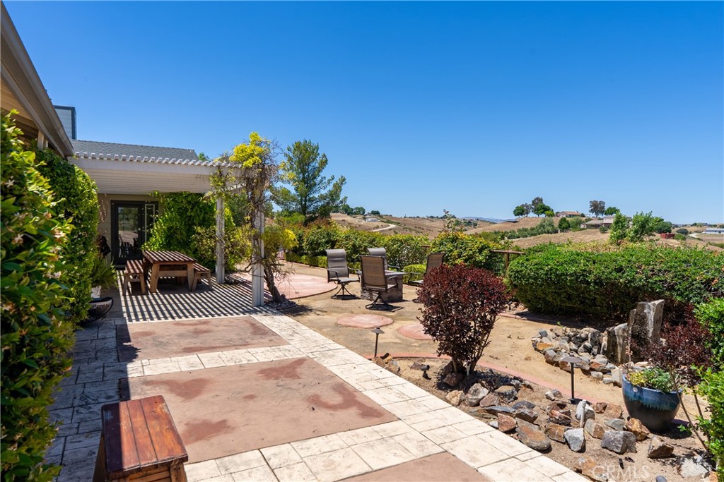 8580 Warren Road Paso Robles, CA 93446 - Photo 57 of 64 Gallery Image 57