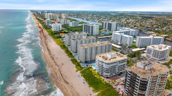 $1,199,000 | 3211 South Ocean Boulevard, Unit 804, Highland Beach, FL 33487