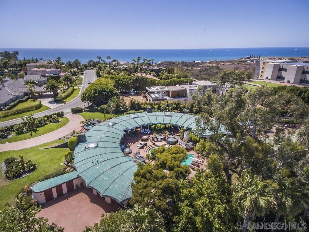 9805 Blackgold Road La Jolla, CA 92037 - Photo 20 of 32 an aerial view of residential houses with outdoor space and trees
