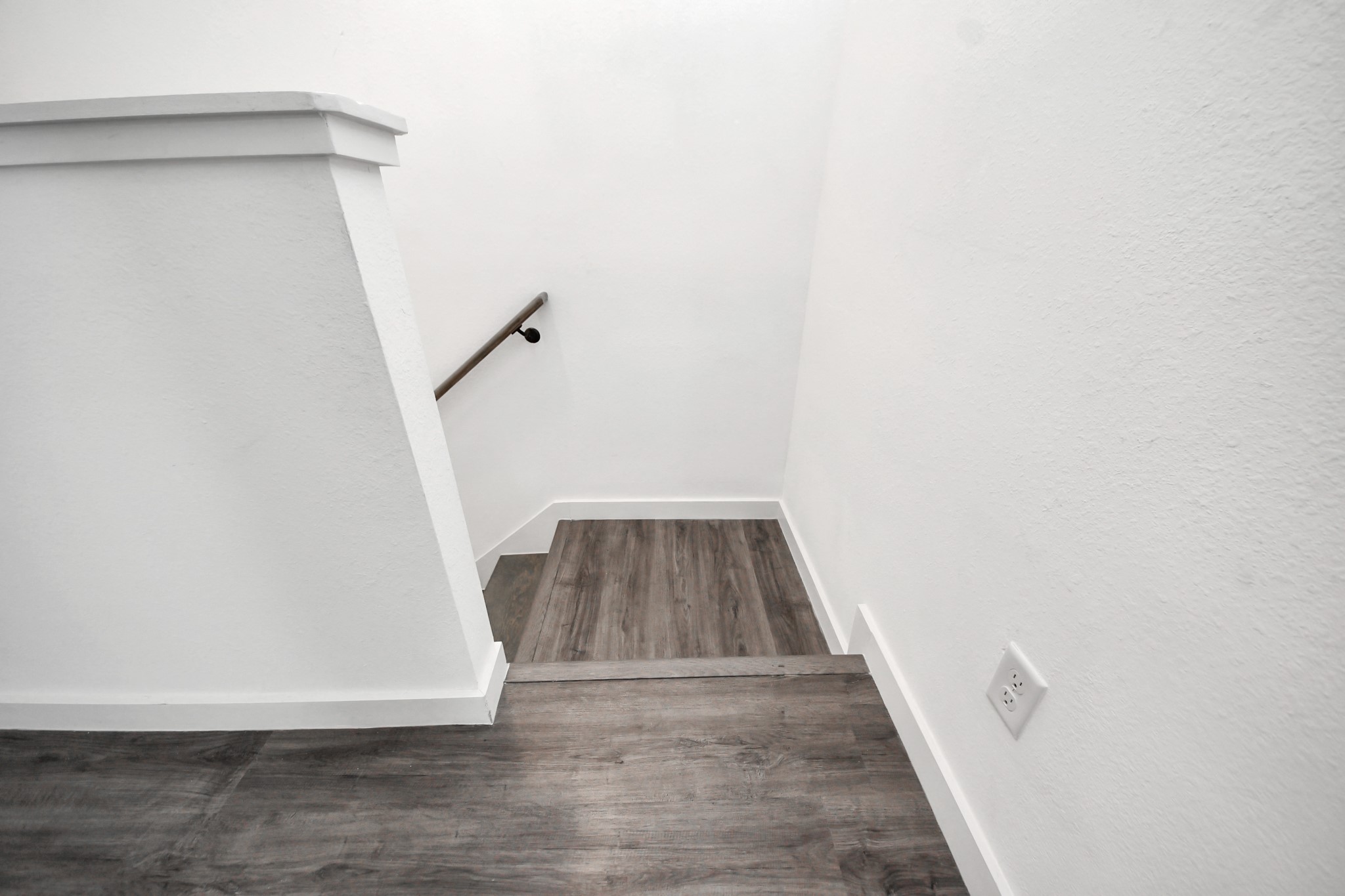 8125 Laura Koppe Road, Unit A Houston, TX 77028 - Photo 31 of 38 a view of entryway with wooden floor