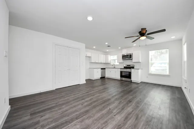 $1,450 | 8125 Laura Koppe Road, Unit A, Houston, TX 77028