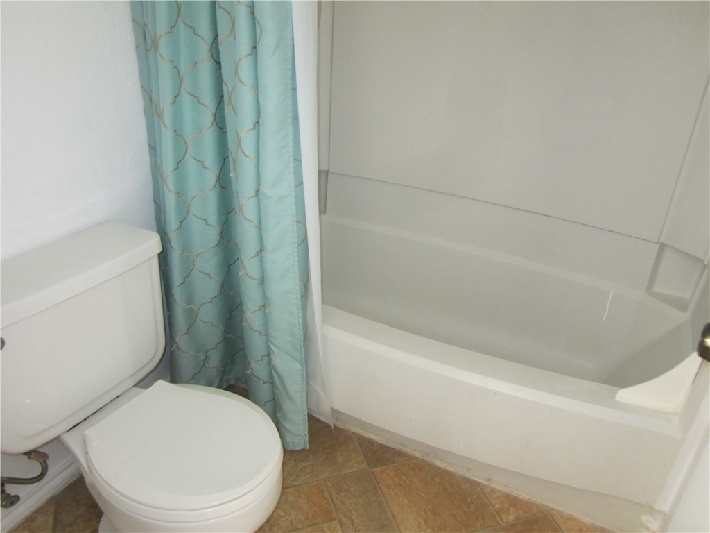 6702 Everhart Road, Unit F103 Corpus Christi, TX 78413 - Photo 10 of 16