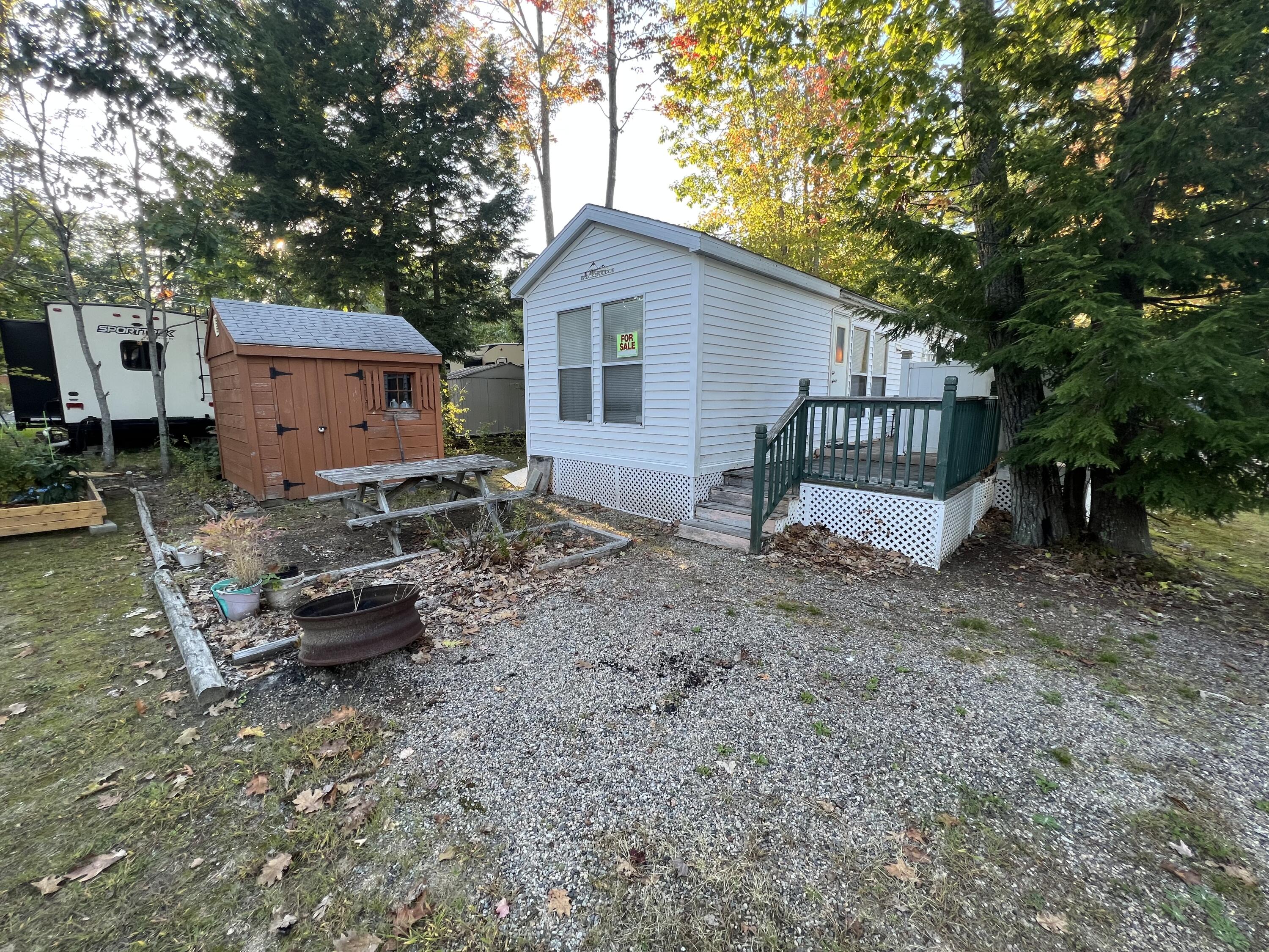 705 Portland Road, Unit 127 Saco, ME 04072 - Photo 2 of 19 IMG_9498