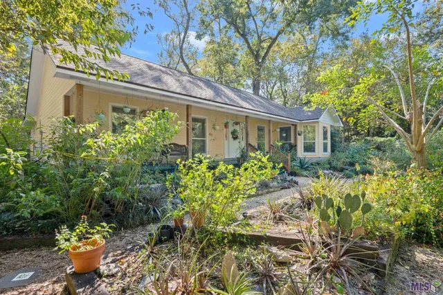 $410,000 | 435 Pecan Drive, St. Gabriel, LA 70776