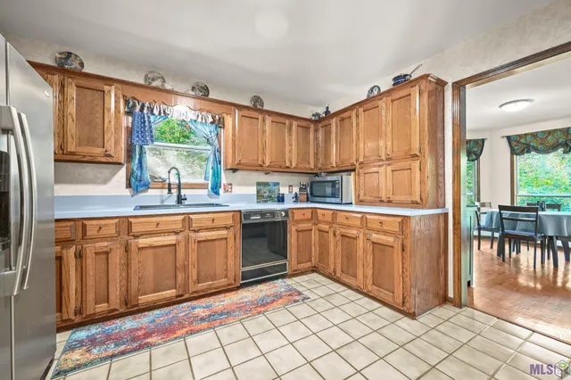 $410,000 | 435 Pecan Drive, St. Gabriel, LA 70776