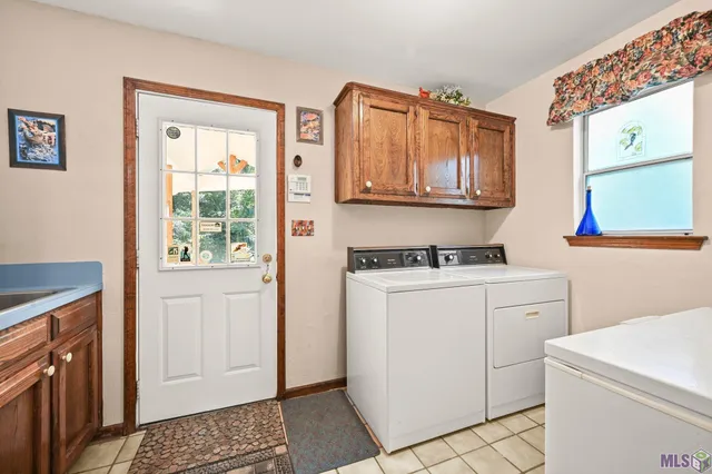 $410,000 | 435 Pecan Drive, St. Gabriel, LA 70776