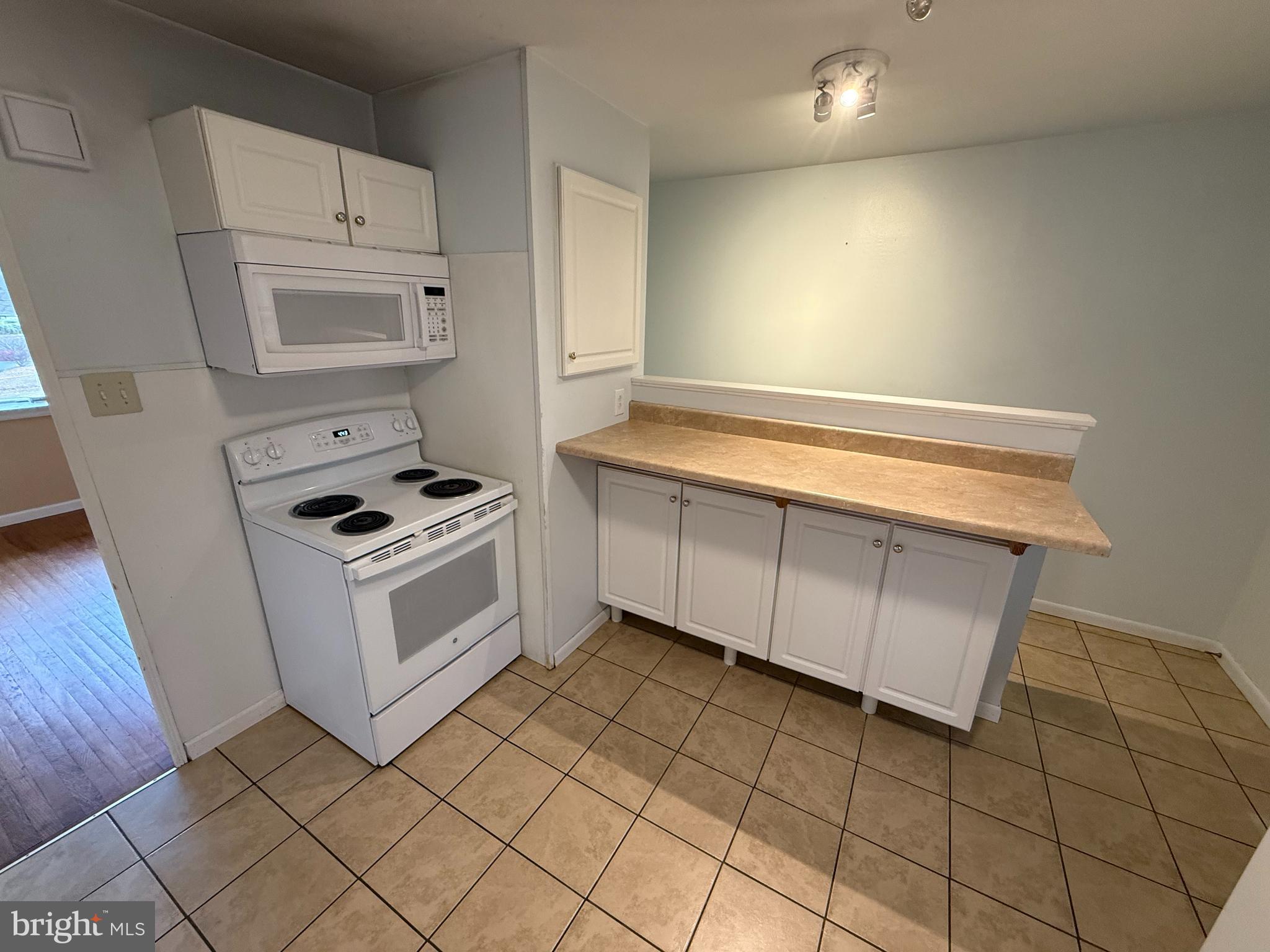 435 Temple Road Southampton, PA 18966 - Photo 12 of 28 Gallery Image 12