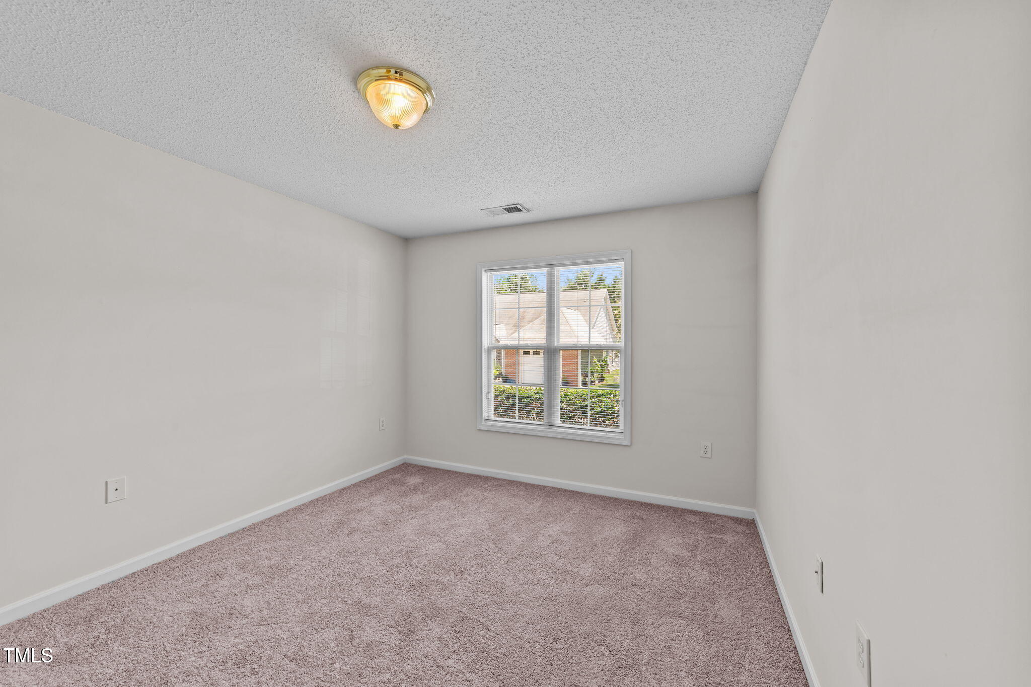 11370 Clubhaven Place, Unit 103 Raleigh, NC 27617 - Photo 20 of 38 15-web-or-mls-VB4A7253