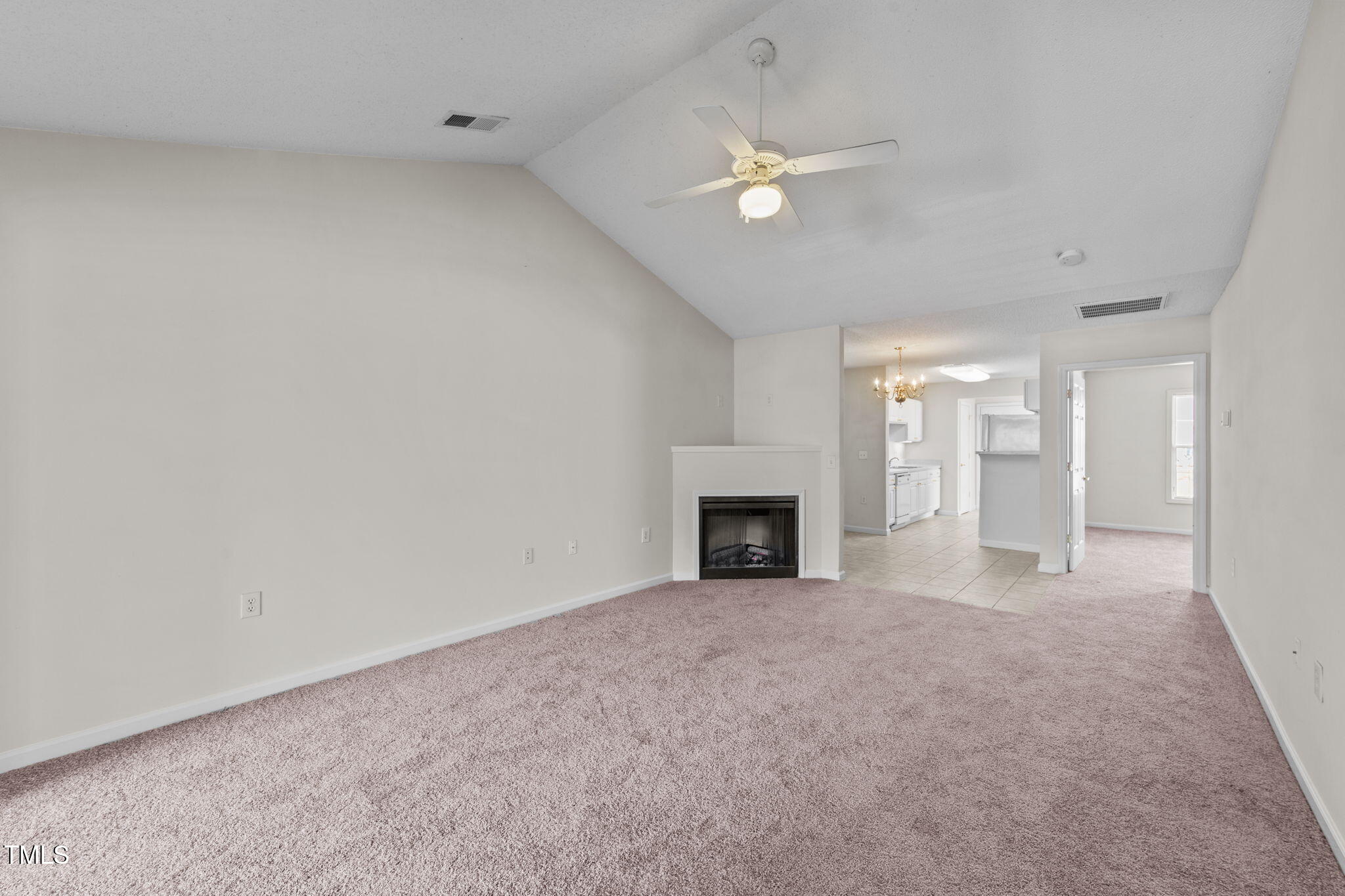 11370 Clubhaven Place, Unit 103 Raleigh, NC 27617 - Photo 10 of 38 19-web-or-mls-VB4A7271
