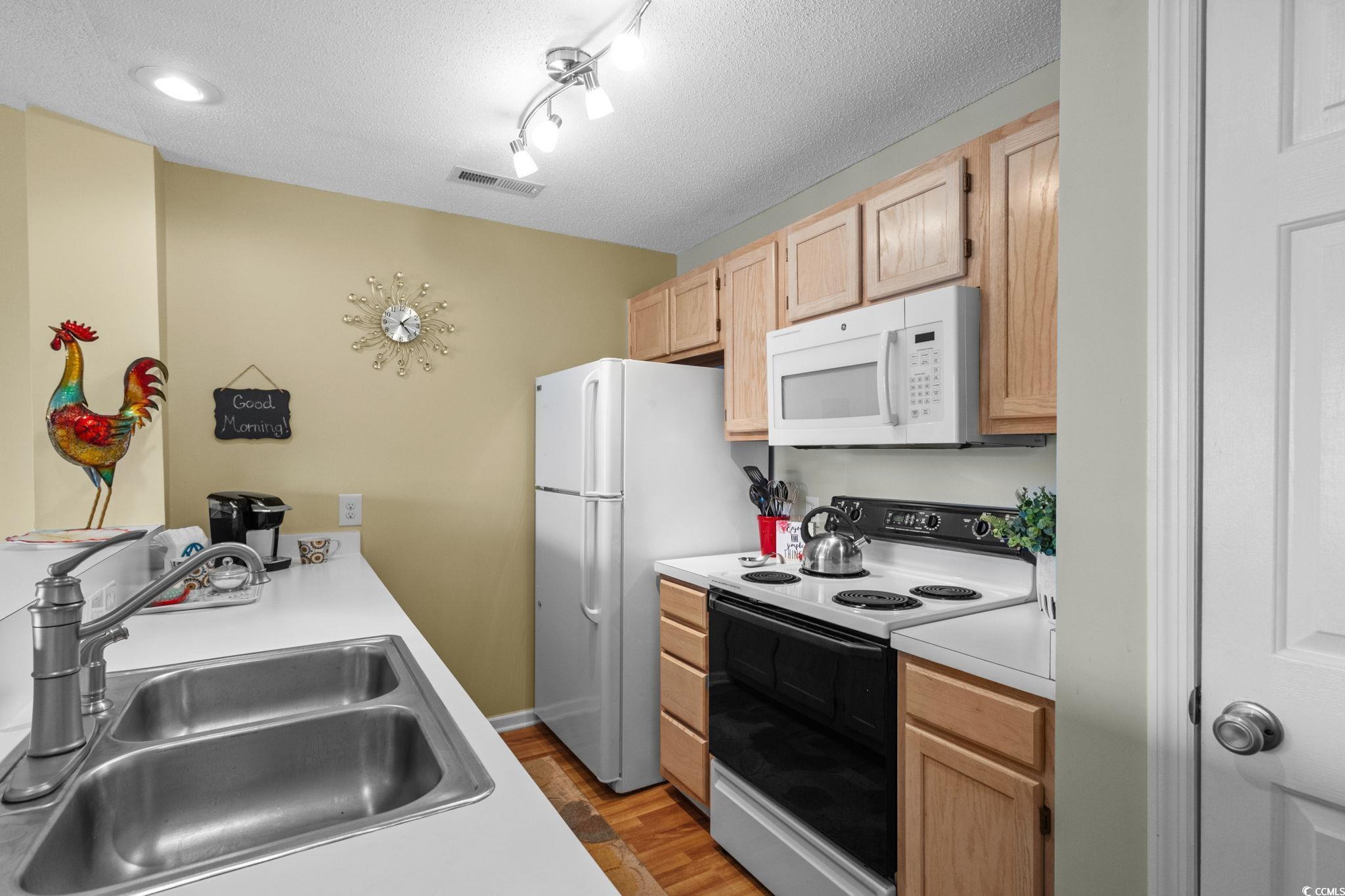 202 Landing Road, Unit 202H North Myrtle Beach, SC 29582 - Photo 12 of 38 Gallery Image 12