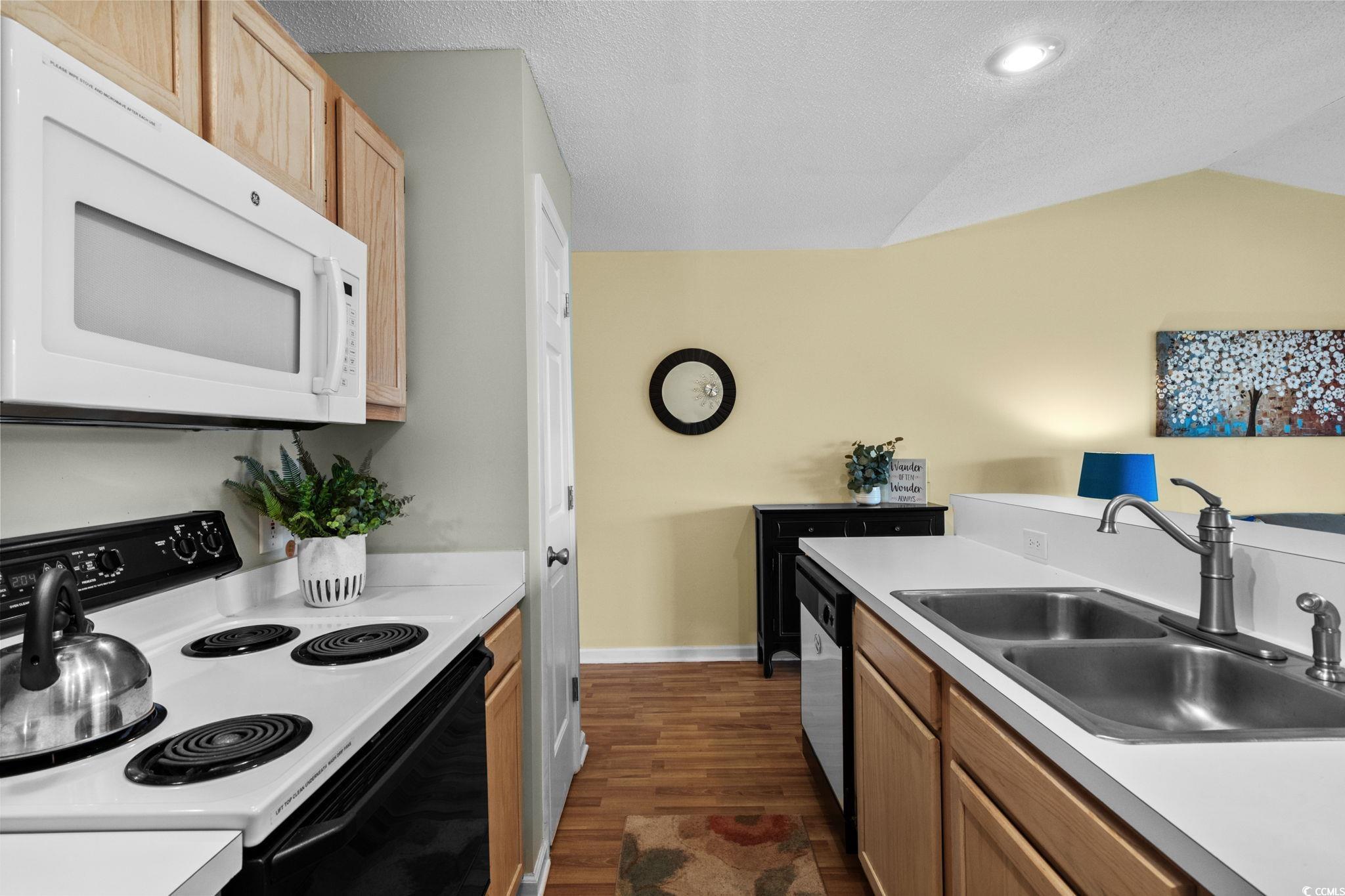 202 Landing Road, Unit 202H North Myrtle Beach, SC 29582 - Photo 13 of 38 Gallery Image 13