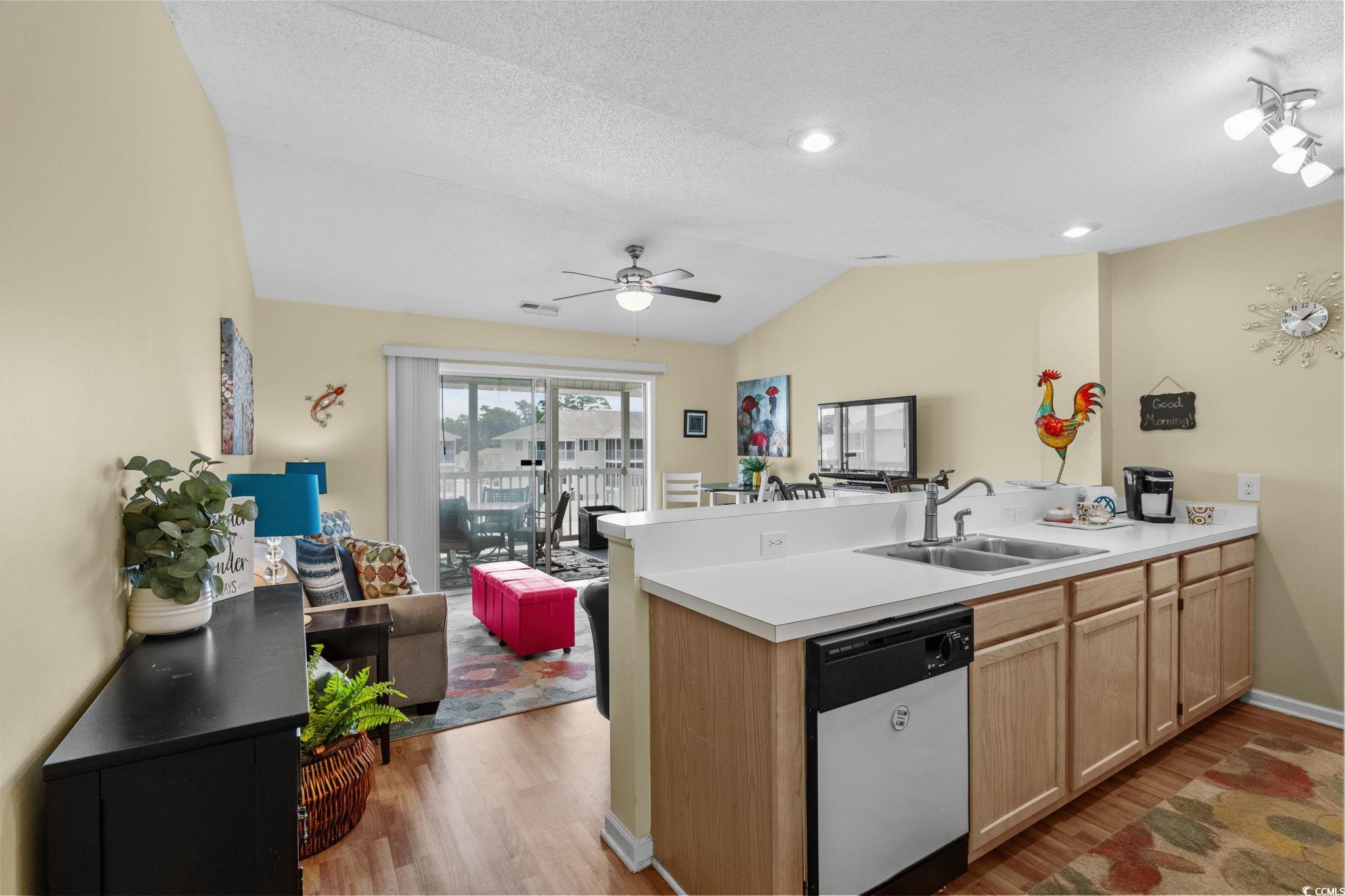 202 Landing Road, Unit 202H North Myrtle Beach, SC 29582 - Photo 8 of 38 Gallery Image 8