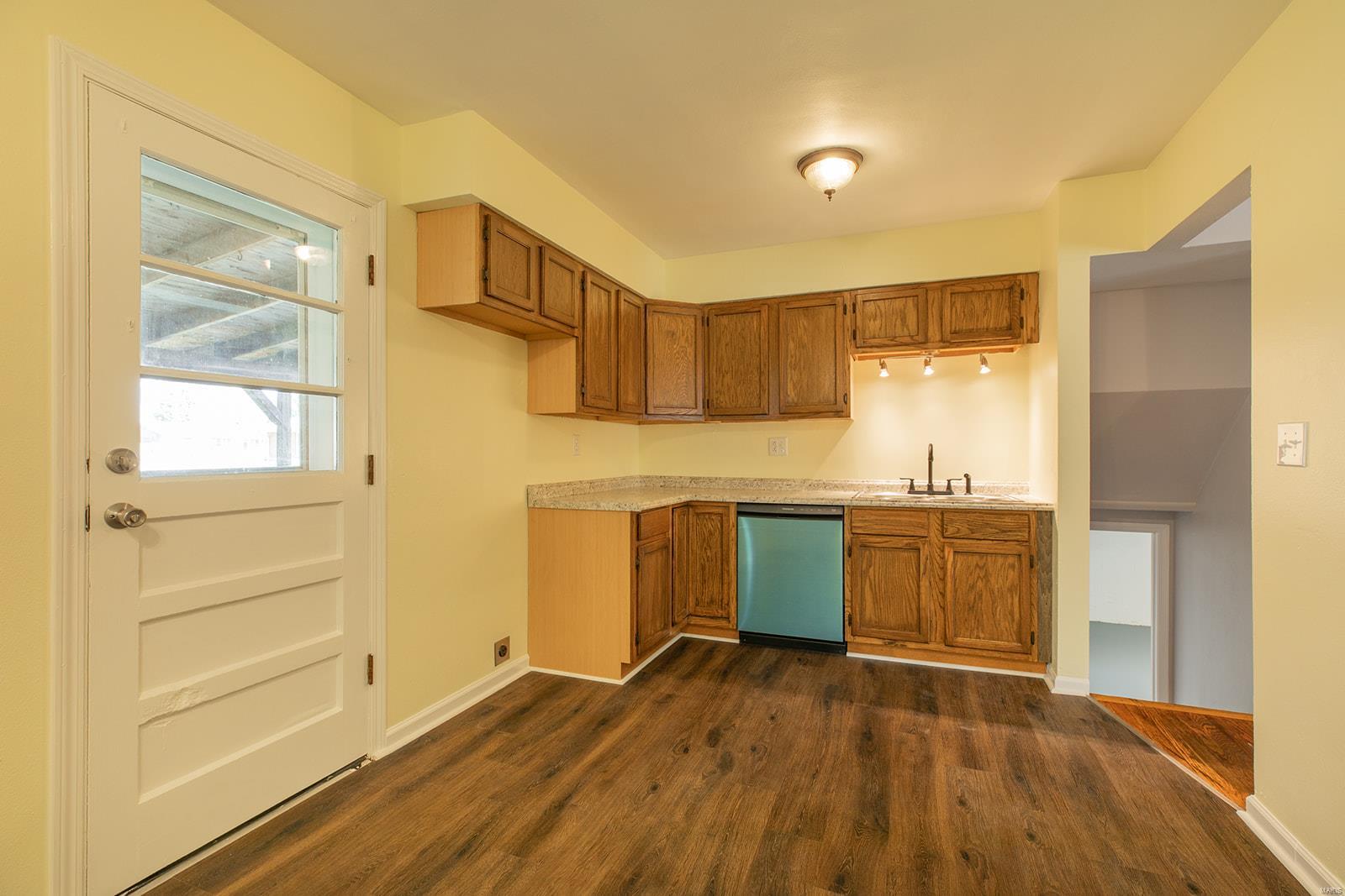 206 Edwin Street Brighton, IL 62012 - Photo 17 of 36