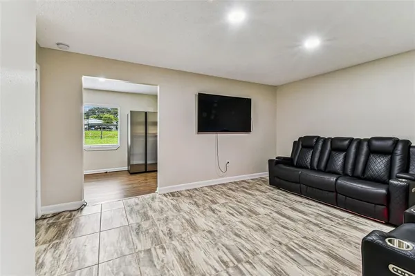 a close view of sink and tap