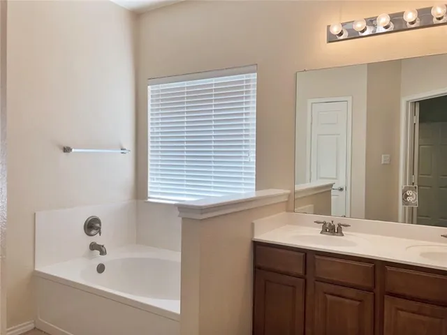 $2,099 | 300 Golden Eagle Lane, Leander, TX 78641