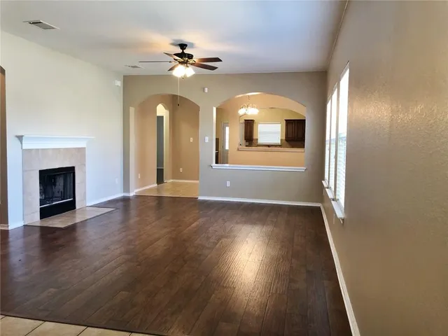 $2,099 | 300 Golden Eagle Lane, Leander, TX 78641