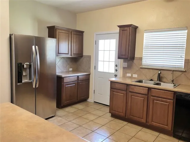 $2,099 | 300 Golden Eagle Lane, Leander, TX 78641