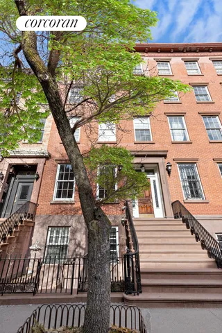 $2,595,000 | 347 West 22nd Street, Unit 3 | Chelsea