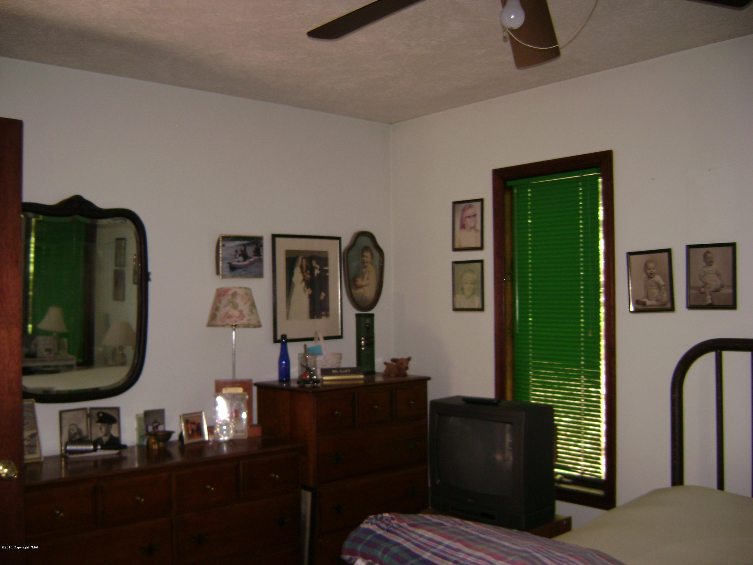 307 King Arthur Road Blakeslee, PA 18610 - Photo 10 of 19 MASCF307 (9)