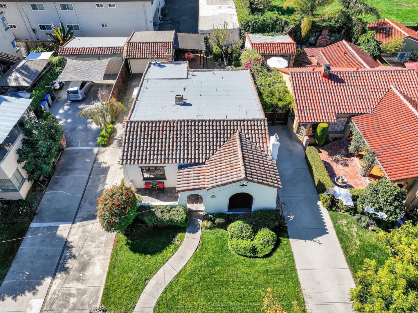 1087 Merle Avenue San Jose, CA 95125 - Photo 49 of 49 an aerial view of a house with garden