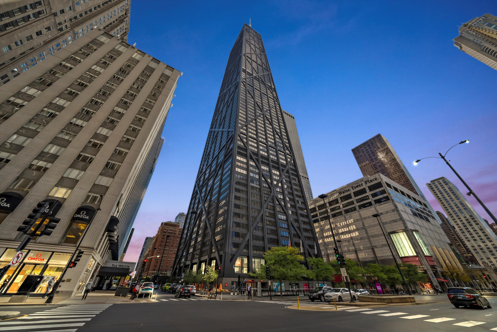 175 East Delaware Place, Unit 7107 Chicago, IL 60611 - Photo 41 of 42 front view of a building