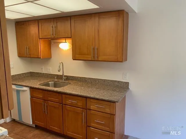 $2,250 | 1579 Lincoln Avenue, Unit 201, San Rafael, CA 94901